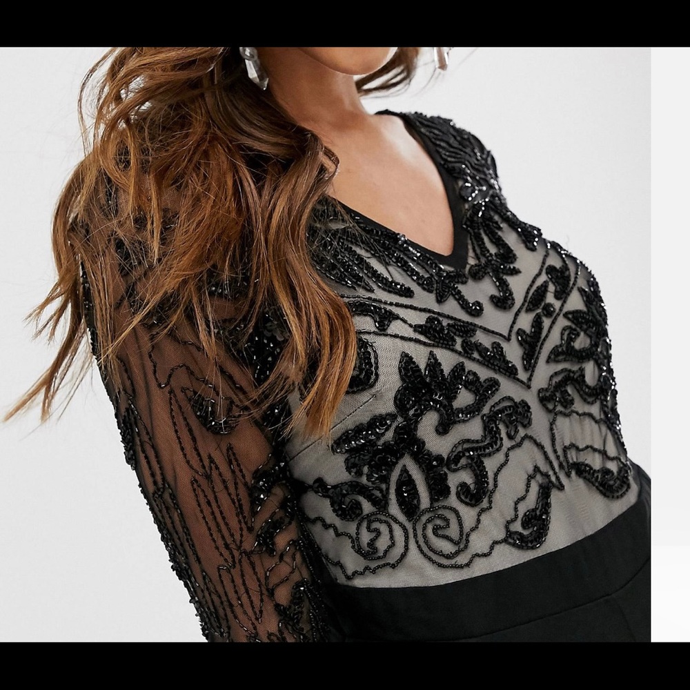 Wide Leg Jumpsuit - Picture 2 of 4